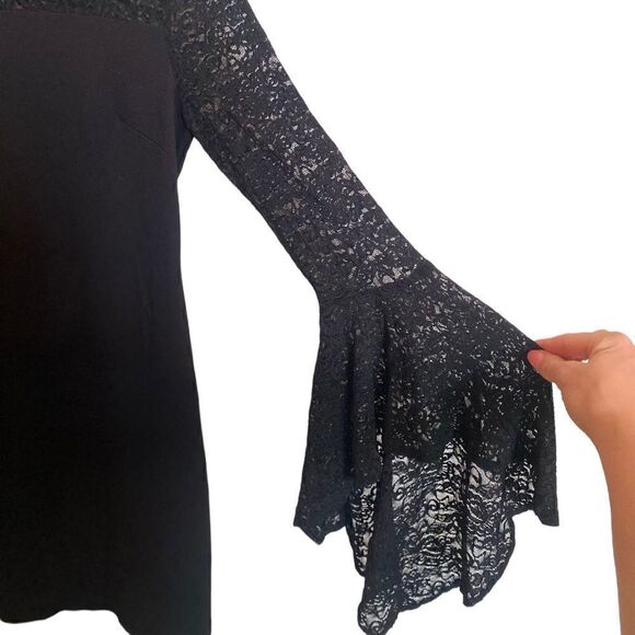 Vince Camuto Lace Long Sleeved Dress Black Size 6 - Picture 3 of 7